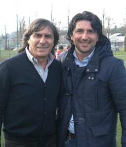 Massimo Carnevale, brillante protagonista della storica promozione in C2 del 1997. Ora fa l'allenatore. Nella foto con Bruno Conti, campione del mondo nel 1982