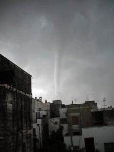 tornado campi