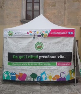 Uno dei gazebo dell'evento