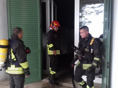 vigili del fuoco 115 incendio casa