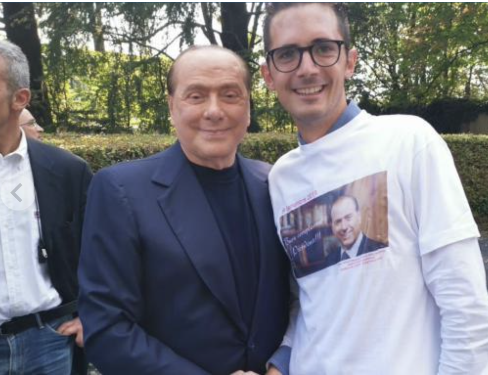 Marco Macrì con Berlusconi, foto Corriere del Mezzogiorno