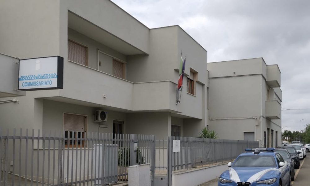 Così truffarono turisti al distributore di benzina Il Gallo