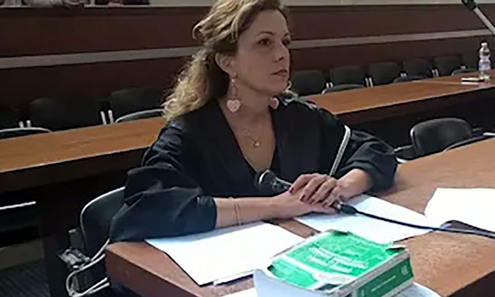 Si finse pentito per tagliare la gola alla Pm | Il Gallo